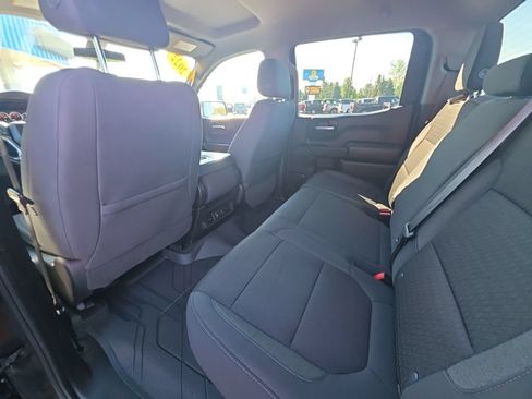 Used 2022 Chevrolet Silverado 1500 LT w/ Safety Package AWD/4WD image 14