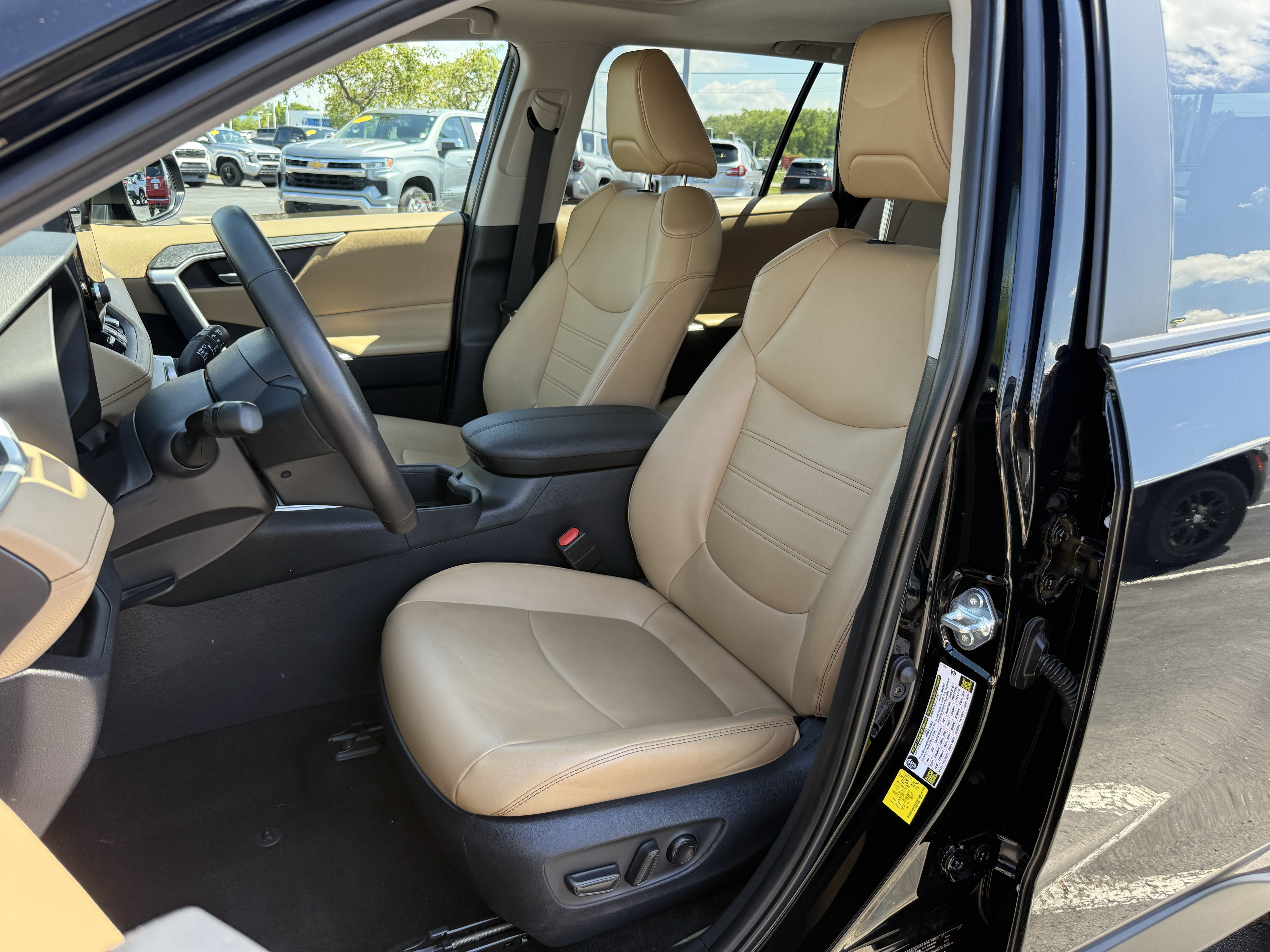 Certified 2025 Toyota RAV4 XLE Premium w/ Weather Package AWD/4WD image 22