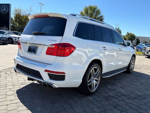 Used 2014 Mercedes-Benz GL 63 AMG 4MATIC image 9