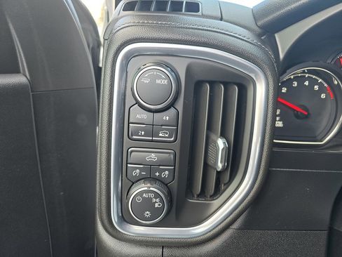 Used 2021 Chevrolet Silverado 1500 LT w/ Work Truck Package image 18