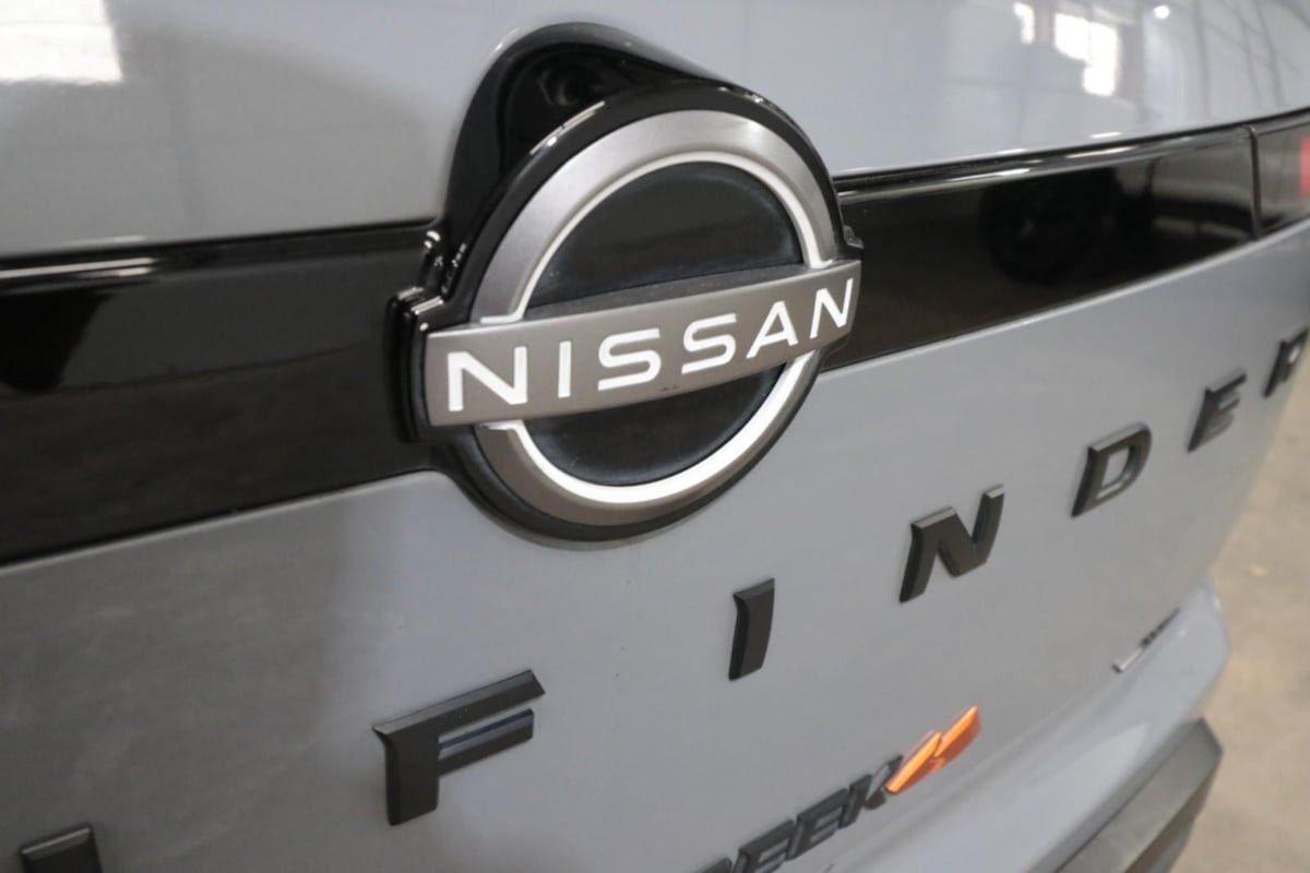 Used 2023 Nissan Pathfinder Rock Creek AWD/4WD image 39