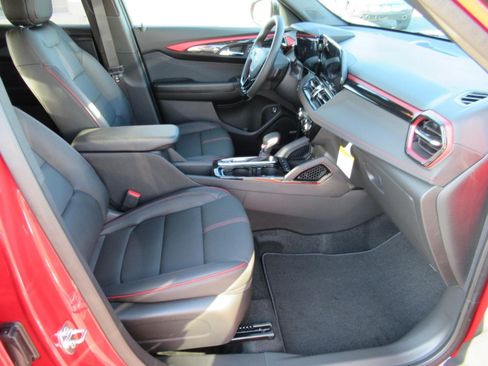New 2026 Chevrolet TrailBlazer RS w/ Convenience Package FWD image 10