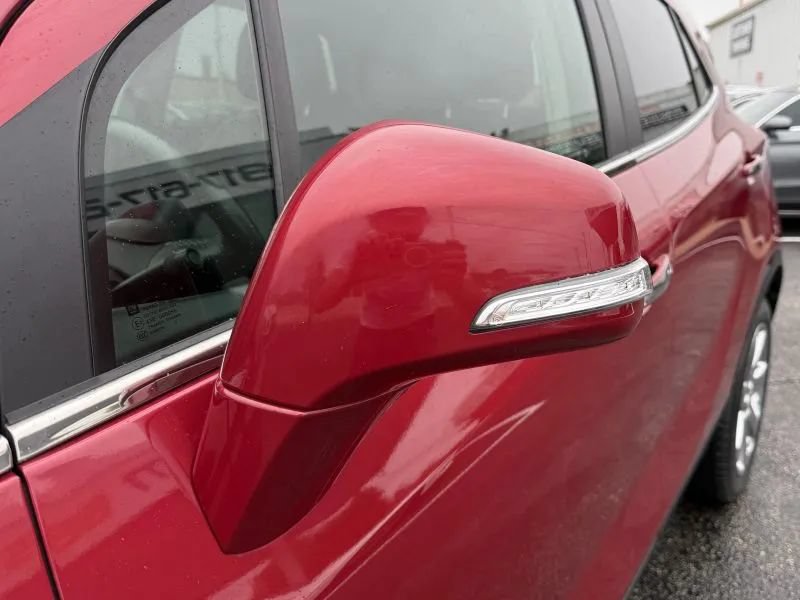 Used 2017 Buick Encore Essence w/ Experience Buick Package FWD image 10