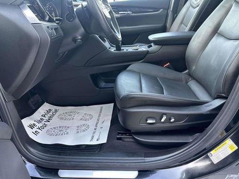 Certified 2023 Cadillac XT6 Premium Luxury AWD/4WD image 19