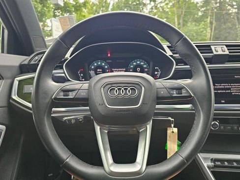 Used 2025 Audi Q3 2.0T Premium AWD/4WD image 25