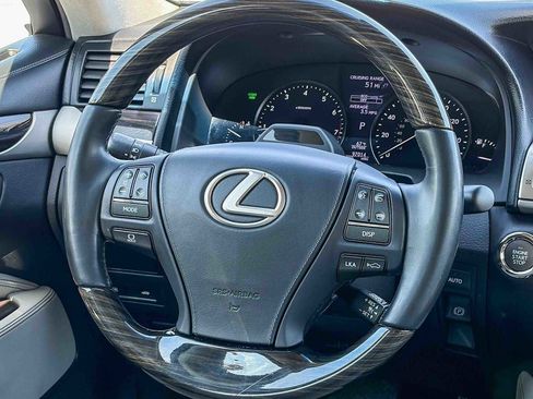 Used 2015 Lexus LS 460 L w/ Ultra Luxury Package AWD/4WD image 14