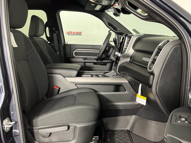 New 2027 RAM 3500 Big Horn AWD/4WD image 26