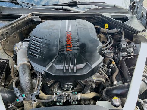 Used 2020 Kia Stinger GT2 image 31