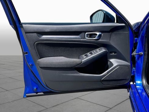 Used 2023 Honda Civic Sport image 22