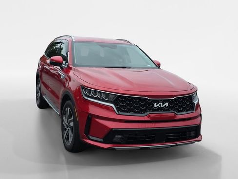 Used 2023 Kia Sorento EX AWD/4WD image 2