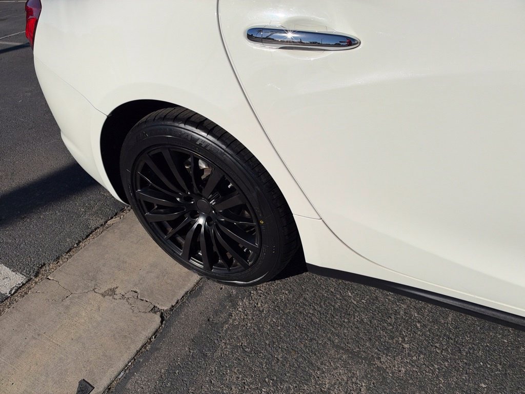 Used 2018 Maserati Ghibli RWD image 23