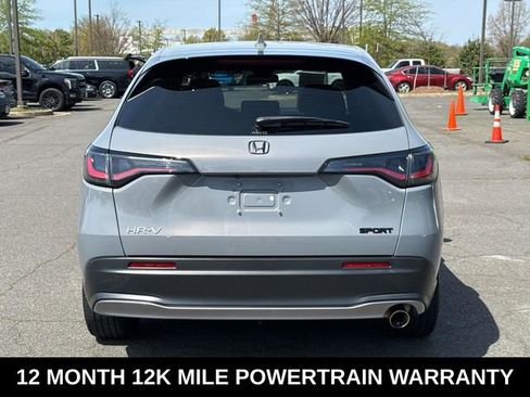 Used 2023 Honda HR-V Sport image 3
