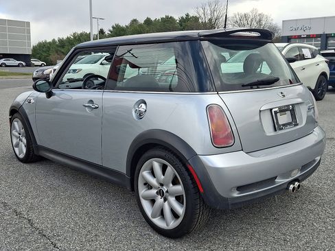 Used 2004 MINI Cooper S FWD image 4
