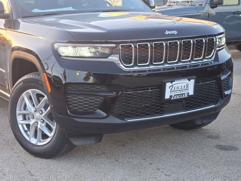 New 2025 Jeep Grand Cherokee Laredo X w/ Luxury Tech Group I image 2