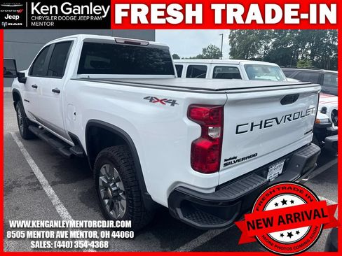 Used 2022 Chevrolet Silverado 2500 Custom w/ Gooseneck/5TH Wheel Package AWD/4WD image 9