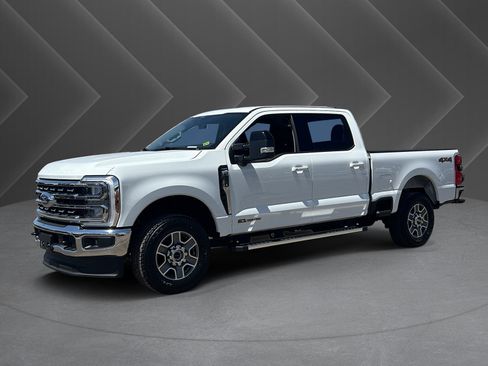 Used 2025 Ford F250 Lariat AWD/4WD image 36