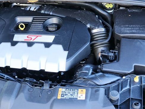 Used 2014 Ford Focus ST image 55