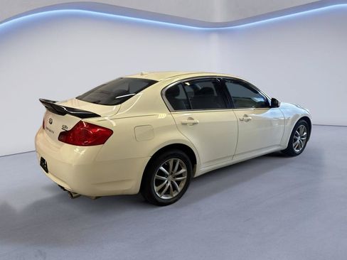 Used 2009 INFINITI G37 x Sedan w/ Premium Pkg AWD/4WD image 8
