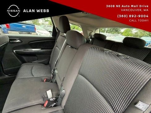 Used 2015 Dodge Journey SXT w/ Flexible Seating Group FWD image 27