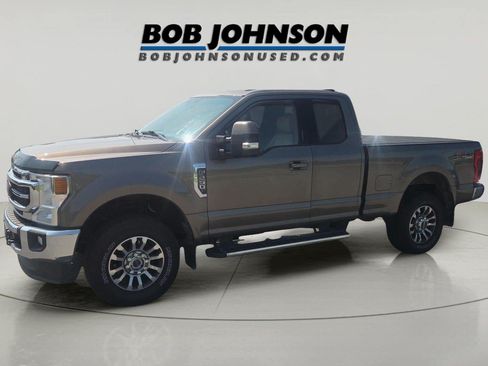 Used 2022 Ford F250 Lariat w/ Lariat Value Package AWD/4WD image 4