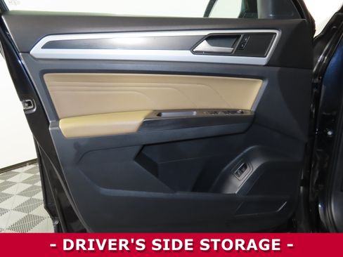 Used 2023 Volkswagen Atlas Cross Sport SE AWD/4WD image 5