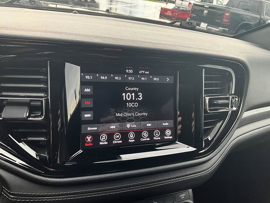 Used 2022 Dodge Durango GT AWD/4WD image 21