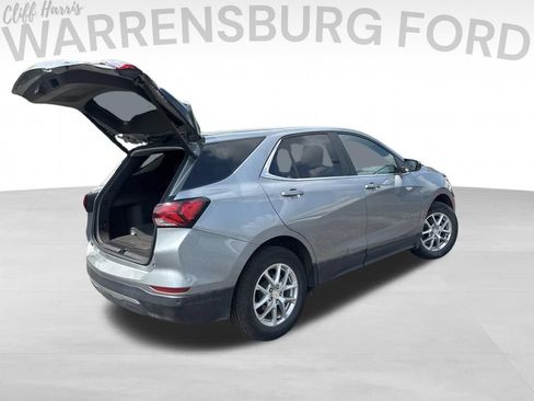 Used 2023 Chevrolet Equinox LT FWD image 19