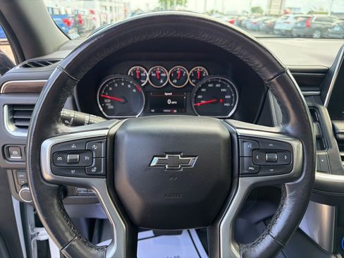 Used 2021 Chevrolet Tahoe Z71 w/ Z71 Signature Package AWD/4WD image 29