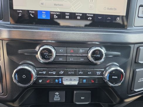 Used 2025 Ford F350 Lariat w/ Camper Package AWD/4WD image 29