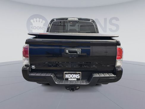 Used 2023 Toyota Tacoma TRD Sport AWD/4WD image 5