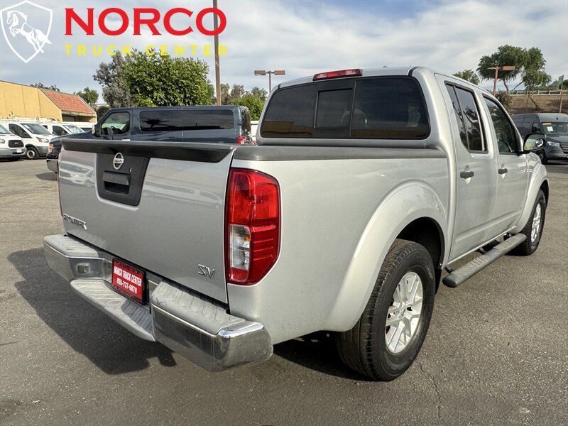 Used 2017 Nissan Frontier SV RWD image 8