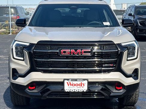 New 2026 GMC Terrain AT4 AWD/4WD image 4