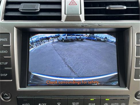 Used 2012 Lexus GX 460 image 28