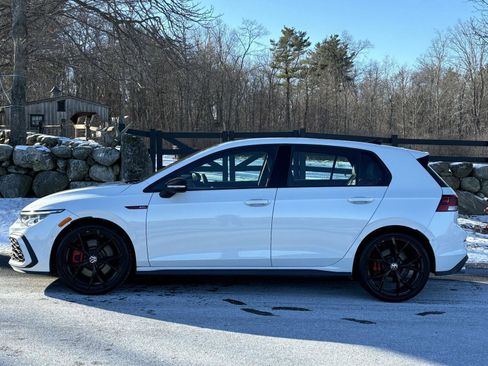 Used 2024 Volkswagen GTI Autobahn image 12