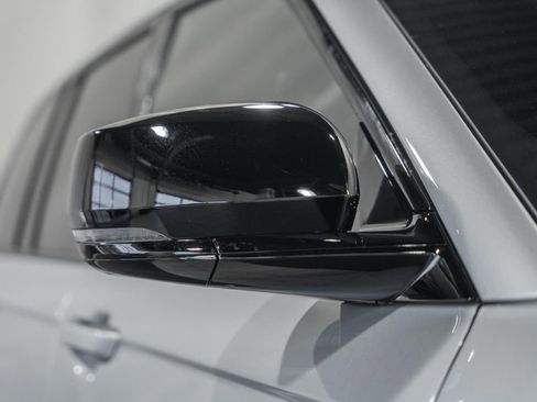 New 2025 Jeep Grand Cherokee Altitude image 13