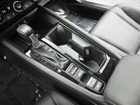 Used 2025 Honda Accord Touring image 27