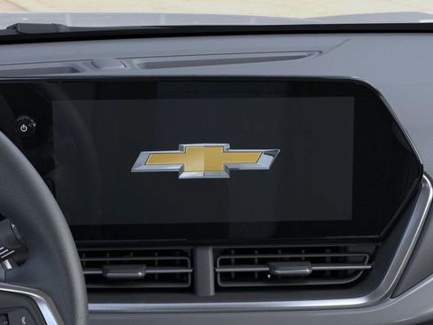 New 2026 Chevrolet Trax LT w/ Driver Confidence Package image 20