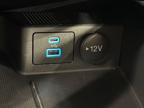 Certified 2023 Ford Escape Active AWD/4WD image 28