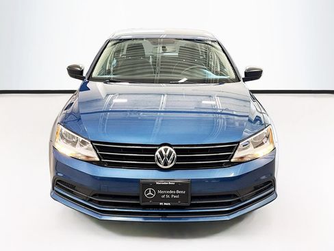 Used 2016 Volkswagen Jetta S FWD image 2