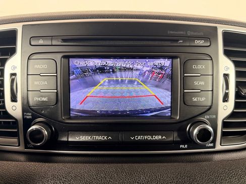 Used 2019 Kia Sportage LX FWD image 23