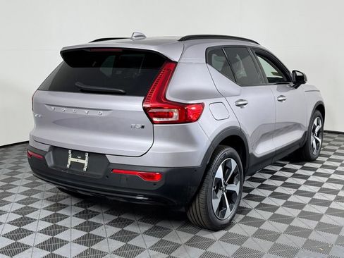 New 2026 Volvo XC40 B5 Plus w/ Protection Package Premier AWD/4WD image 5