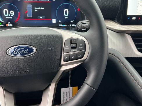 New 2026 Ford Explorer Active image 21