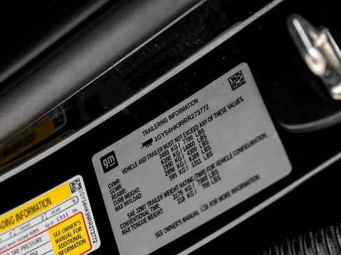 Used 2024 Cadillac Escalade V w/ LPO, ONYX Package image 54