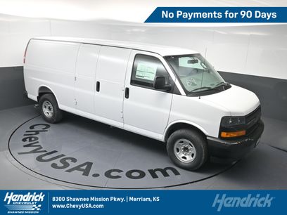 New 2026 Chevrolet Express 2500 Extended w/ Driver Convenience Package