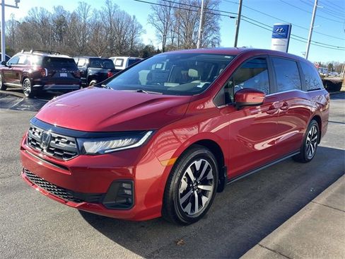 Used 2025 Honda Odyssey EX-L image 3