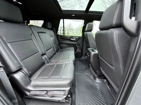 Used 2022 Chevrolet Tahoe LT w/ LT Signature Plus Package image 26