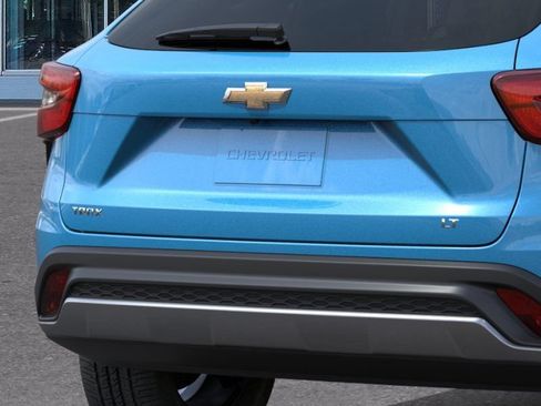 New 2026 Chevrolet Trax LT FWD image 14