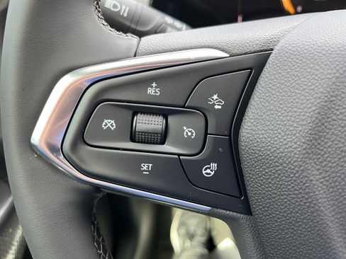 New 2026 Chevrolet Trax ACTIV FWD image 18