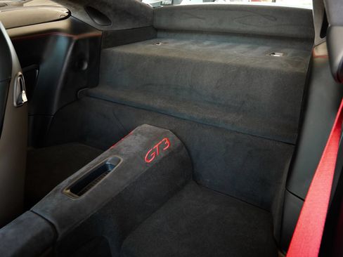 Used 2014 Porsche 911 GT3 RWD image 22