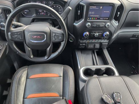 Used 2023 GMC Sierra 2500 AT4 w/ AT4 Preferred Package AWD/4WD image 28